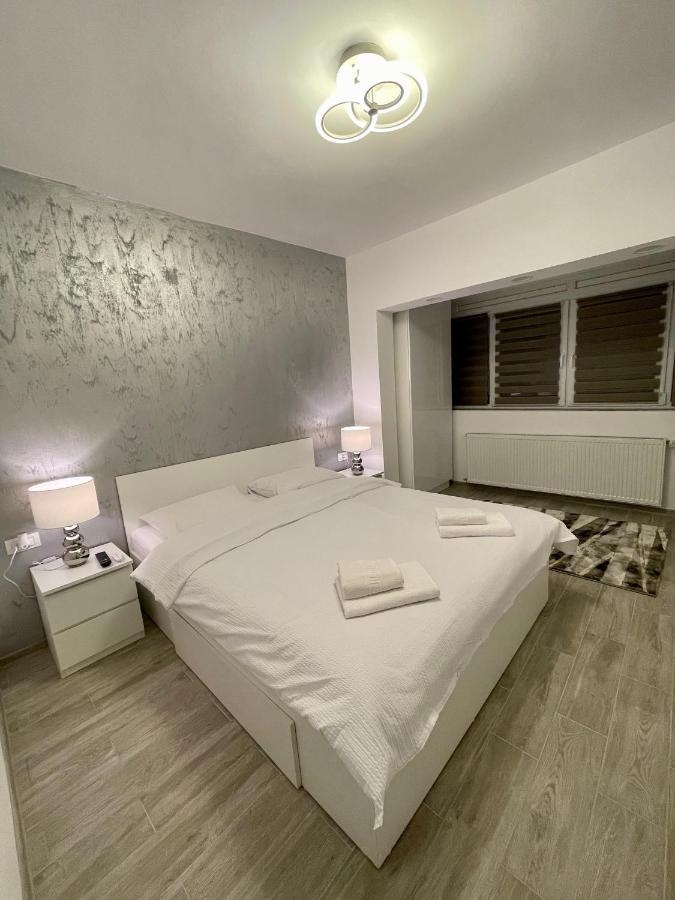 Timisoara Central Apartment New Parking !! Exterior photo